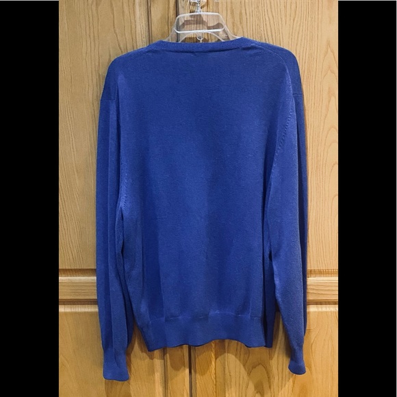 J. McLaughlin Blue V-Neck Sweater Size Large - Picture 3 of 7
